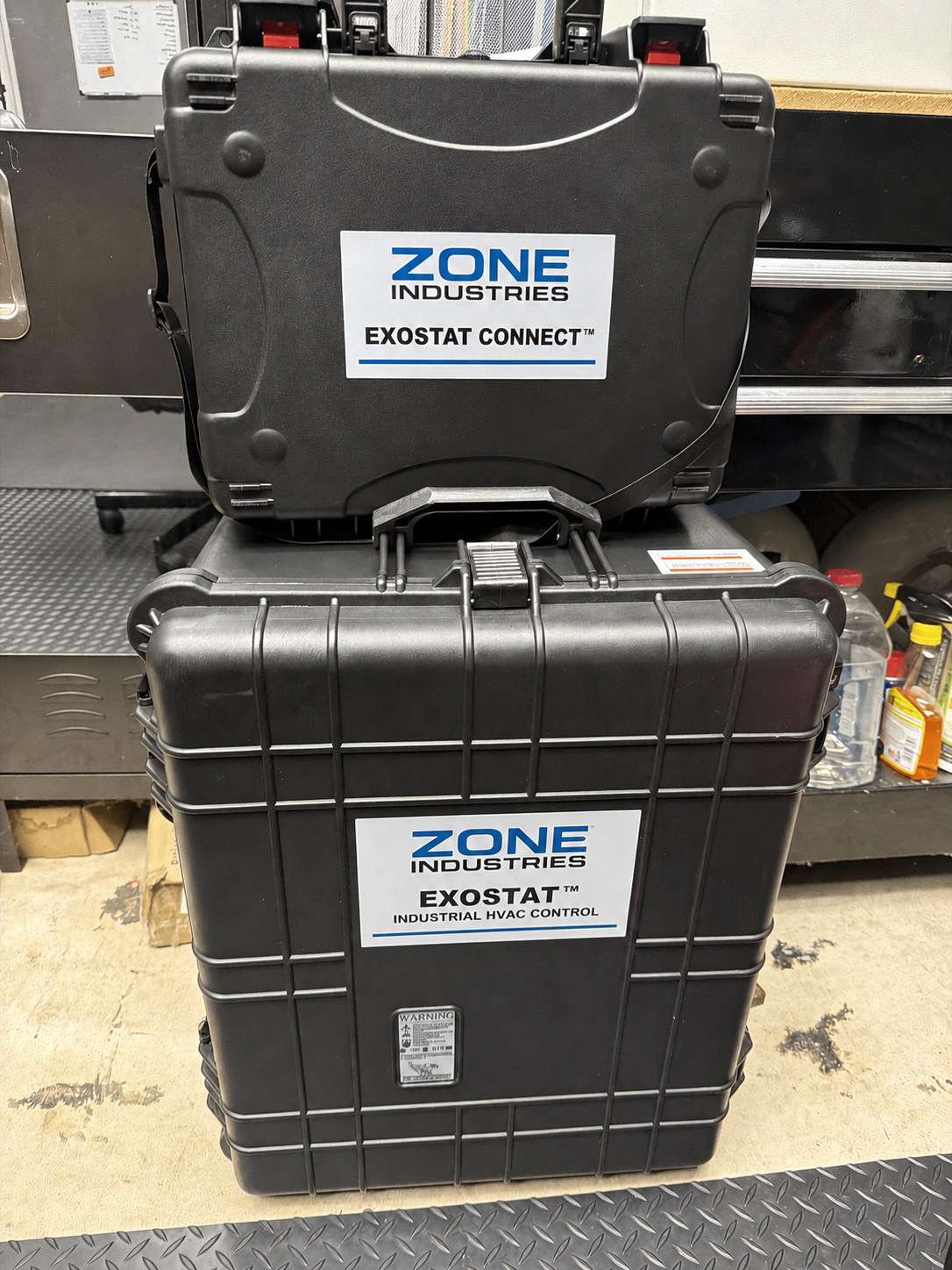 Portable rugged EXOSTAT Connect field cases